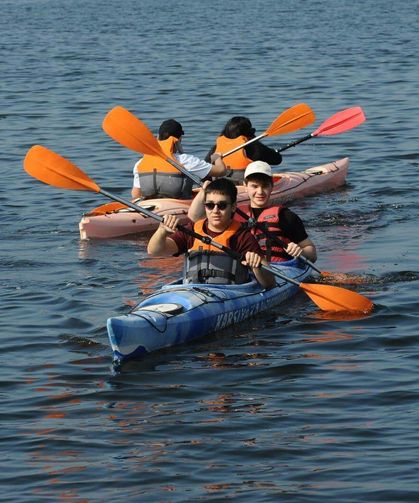 Karşıyaka'da çocuklar yazı sporla geçiriyor! O branş ilk kez programa alındı