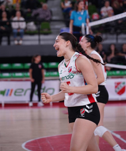 Karşıyaka’nın voleybolda milli gururu