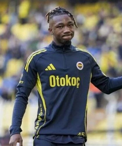 Fenerbahçe'nin Avusturya kamp kadrosu netleşti! Kadroda Vedat Muriç yok, Dorgeles Nene var