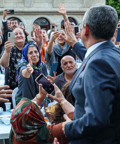 Özgür Özel'in kurmayı yeni parti için tarih verdi: 21 Temmuz'dan sonra yeni bir güneş doğacak!