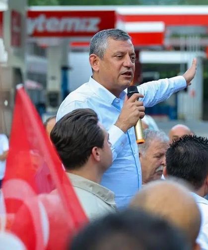 Özgür Özel'in yeni parti için genel merkez tercihi gündem oldu: "Tutmayan dükkânda yeni iş kurulmaz"
