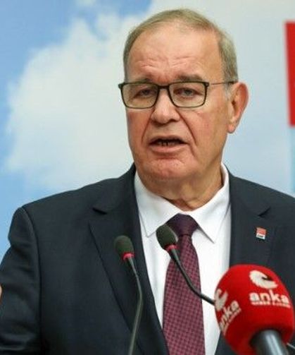 Faik Öztrak'tan 'Özel' tepki: "Ergen tavırlarla CHP'nin üzerinde tepinmeye kalkıyorlar"