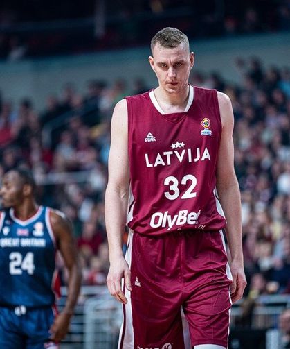 Aliağa Petkimspor’dan pota altına dev takviye! 2.18’lik Anzejs Pasecniks İzmir’de