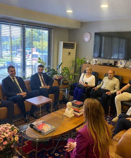 YENİ Parti’nin İzmir mesaisi: Gökhan Günaydın’dan Konak Belediyesi’ne ziyaret!