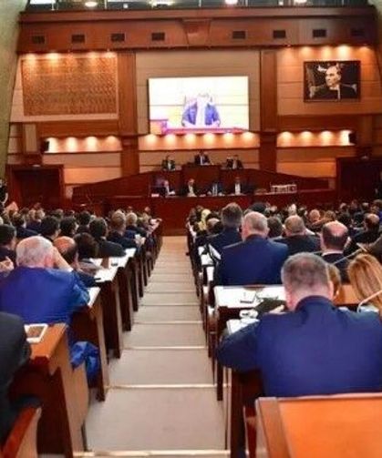 İstanbul Büyükşehir AK Parti'ye mi geçiyor? Aradaki fark 10 meclis üyesine indi