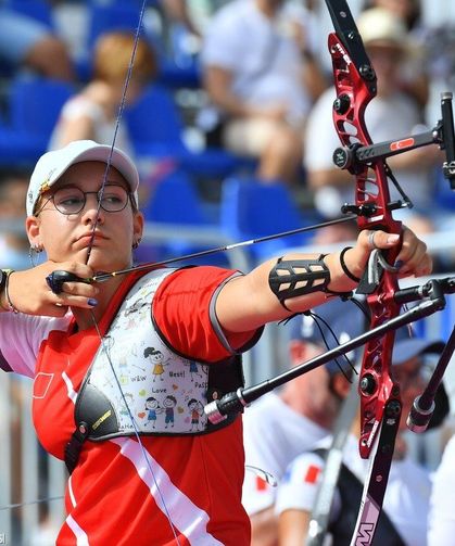 İzmirli milli okçu Dünya Yenihayat’tan çifte madalya! Gözünü 2028 Olimpiyatları’na dikti