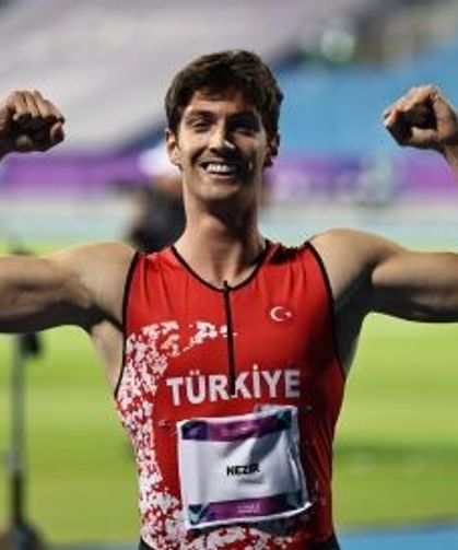 İzmirli İsmail Nezir Avrupa Şampiyonası’nda finale yükseldi! Kariyer rekorunu kırdı