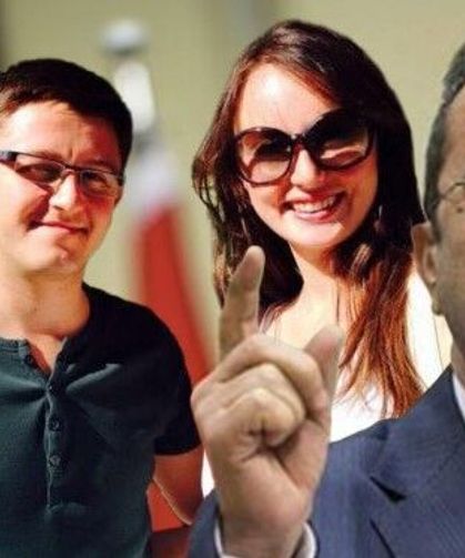 Başkent siyasetinin deneyimli kaleminden çarpıcı tespit: Çok tuhaf gelişmeler oluyor!