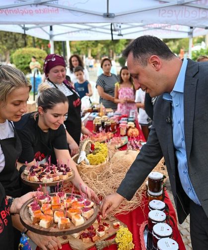 Başkan Ömer Eşki'den İzmirlilere çağrı: "Gelmeyen çok şey kaybeder!"