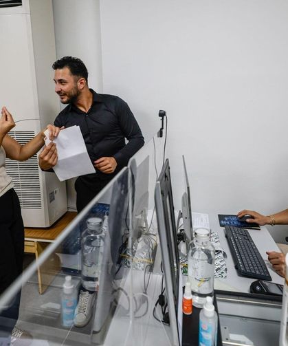 İzmir’de iletişim engelleri aşılıyor! Destekler tek tek hayata geçiyor