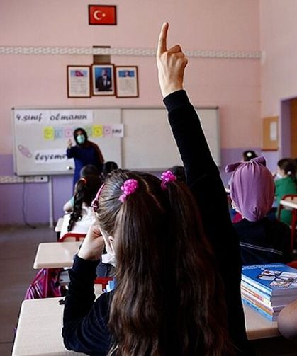 Çocuğunuz okula gitmek istemiyorsa nedeni bu olabilir! İzmir'den uzmanlar uyardı
