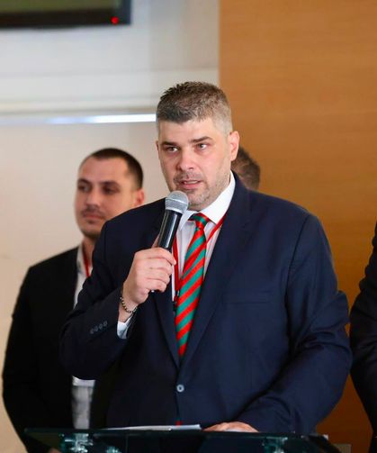 Yiğit Tusder’den Karşıyaka taraftarına mesaj: “Hepimizin gurur duyacağı bir takım olacak”