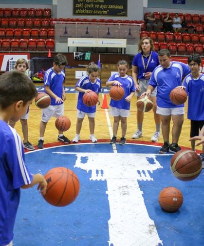 İzmir spor okulları kayıtları başlıyor: Kış döneminde 19 branşta eğitim