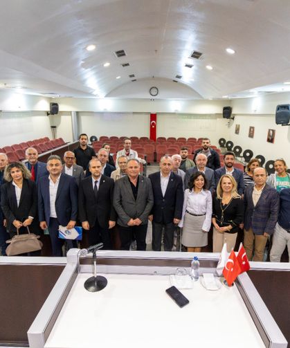 Karşıyaka’da kentsel dönüşüm zirvesi! Dünya Bankası kredi desteği masaya yatırıldı