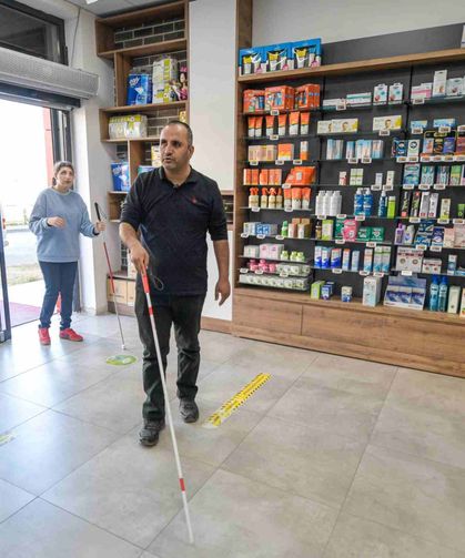 İzmir’de görme engellilerin hayatını değiştiren eğitim!