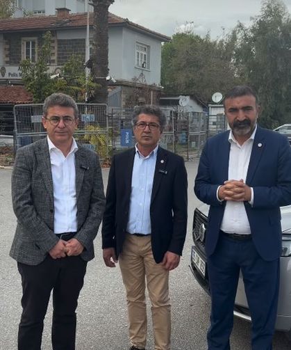 Atatürk imzalı pankartı asmıştı: Ballıkaya ifadeye çağırıldı