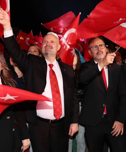 Başkan Aydın Pehlivan: "Cumhuriyet ateşini Menemen'de 365 gün yaşatıyoruz"