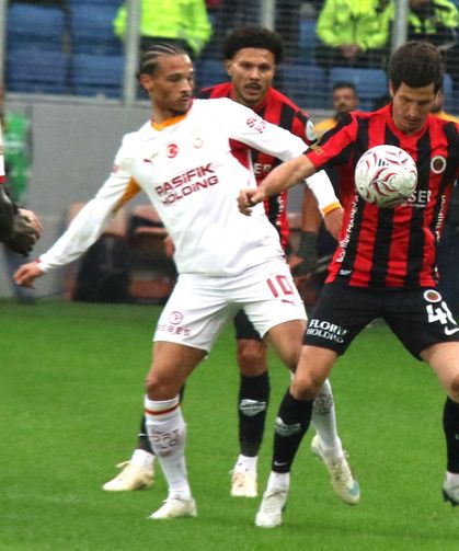 Gençlerbirliği – Galatasaray maçında ilk yarı berabere bitti: 0-0