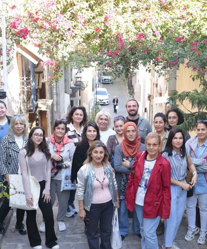 Her gün önünden geçiyorlar ama hikayesini bilmiyorlar! İzmir’in saklı tarihi keşfediliyor