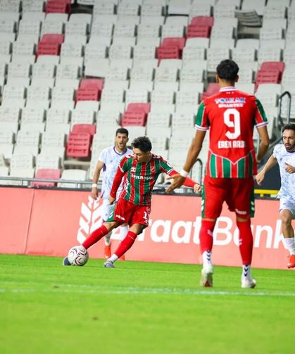 Karşıyaka kupada turu 3 golle geçti