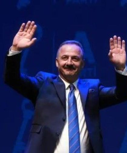 Yavuz Ağıralioğlu'nun Anahtar Partisi Anayasa Mahkemesi'nin radarına takıldı! Parti yetkilileri hakkında suç duyurusu geldi