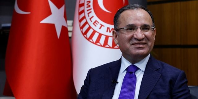 Bakan Bozdağ Yahudi mezarlığına yapılan saldırıyı kınadı
