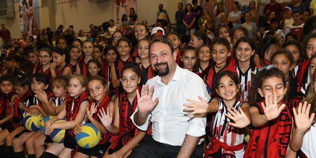 Çiğli Belediyesi Spor Kursları tam gaz devam ediyor