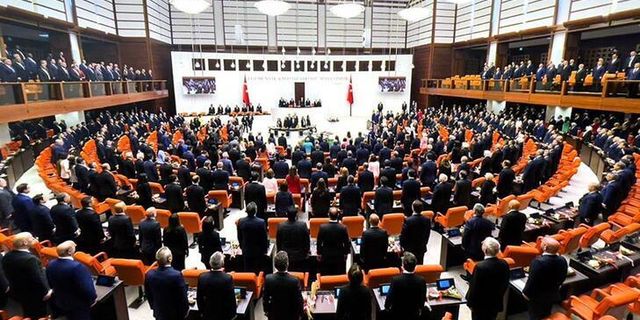 AK Parti meclis grup yönetimi belirlendi