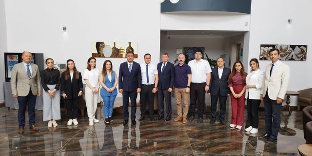 İzmir İl Milli Eğitim Müdürlüğü Azerbaycanlı Eğitim Yöneticilerine Ev Sahipliği Yapıyor