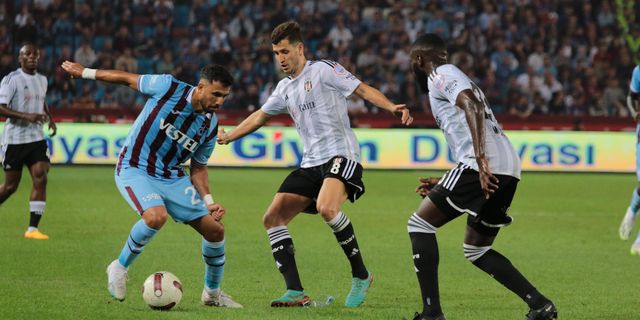 Trabzonspor - Beşiktaş: 3-0  Kartal fırtınaya yakalandı