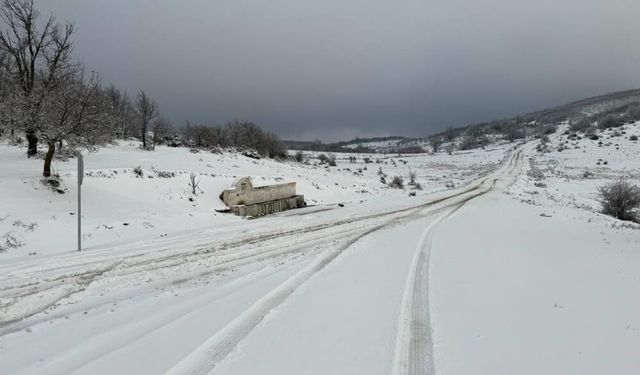 Tekirdağ'ın yüksek kesimleri beyaza büründü