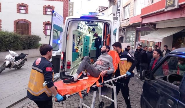 Çorlu'da kardeş kavgası kanlı bitti: Ağabeyini 6 yerinden bıçakladı