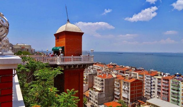 İzmir'in simgeleşmiş mirası: Tarihi Asansör