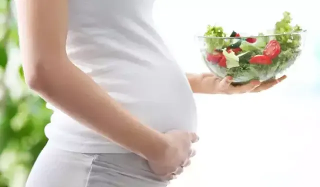 Anne adayları dikkat! Beslenmeyle çok ilgili bir süreç! Doğurganlık için önemli besinler neler?