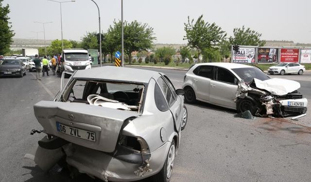 Şanlıurfa'da zincirleme trafik kazası| 7 kişi yaralandı