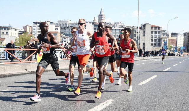 Türkiye İş Bankası 19. İstanbul Yarı Maratonu'nun kazananları belli oldu