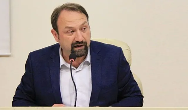Önceki dönem Çiğli Belediye Başkanı Utku Gümrükçü'nün yeni imajı şoke etti!