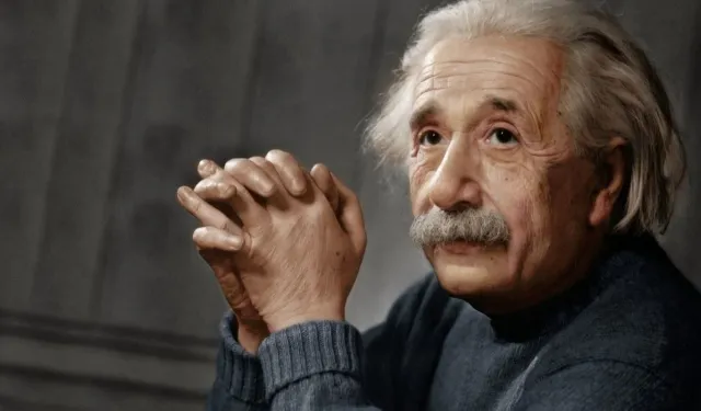 Dünyaca ünlü Albert Einstein kimdir?