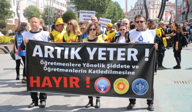 Bolu'da öğretmenlerden eğitimde şiddete hayır yürüyüşü:"Artık yeter!"