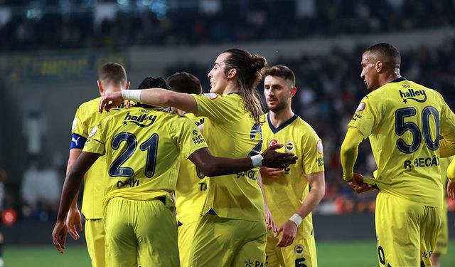 Konyaspor-Fenerbahçe maçında ilk 11'ler belli oldu!