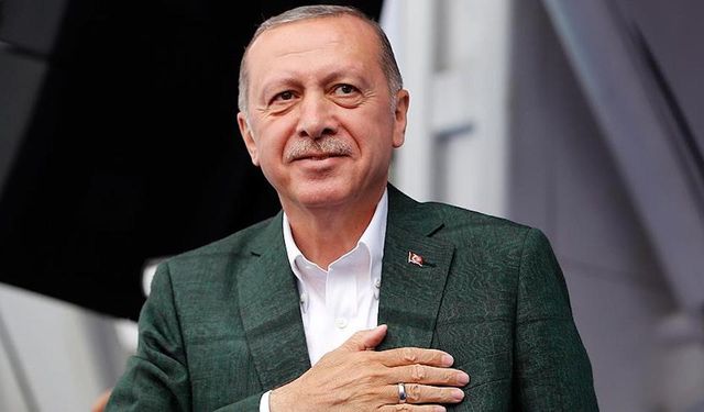 Recep Tayyip Erdoğan: Bir Liderin Yaşamı ve Siyasi Kariyerinin İzleri