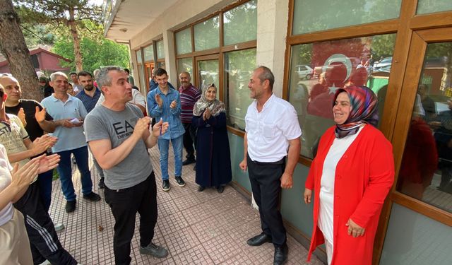 Karabük'te tarihi seçim: İlk kadın muhtar Aysun Bostancı göreve hazır!