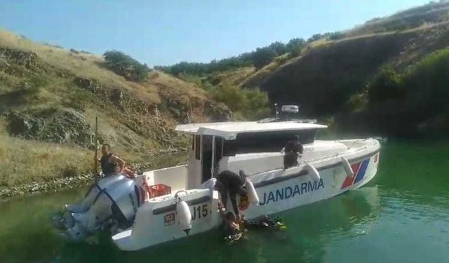 Karakaya Baraj Gölü'nde boğulan genç, hastanede hayatını kaybetti