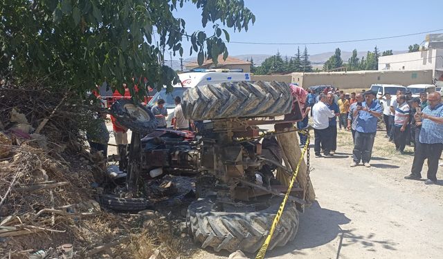 Malatya'da traktör devrildi, sürücü hayatını kaybetti!