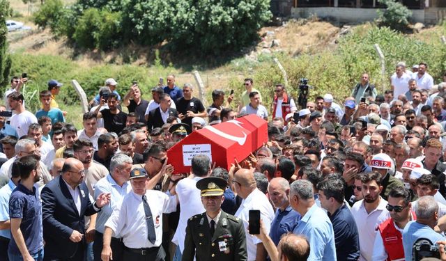 Kahramanmaraşlı Şehit Mehmet Ali Horoz son yolculuğuna uğurlandı