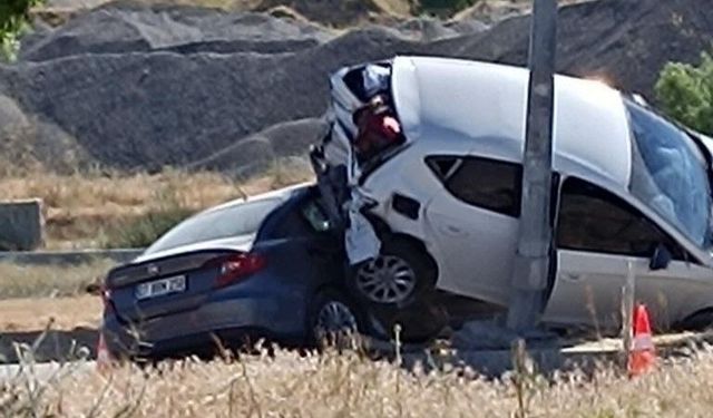 Van’da araçlar üst üste çıktı: 1 kişi yaralandı!