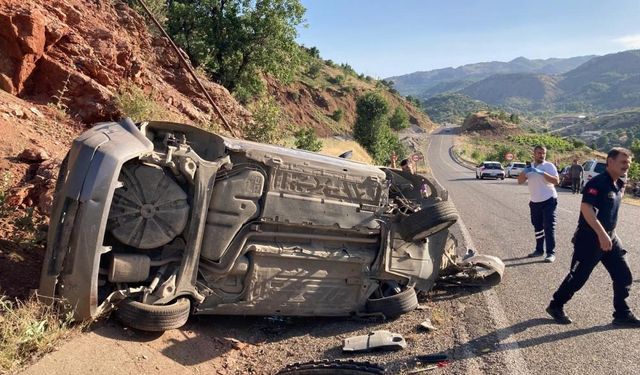 Adıyaman'da feci kaza! Otomobil takla attı: 3 yaralı!