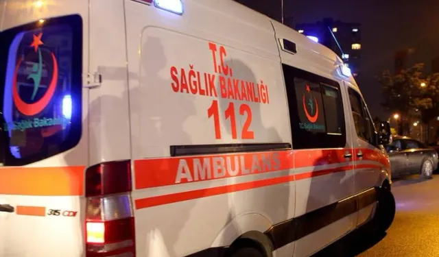 Kastamonu'da ambulansın önünü kesip sağlık personellerini darp ettiler!