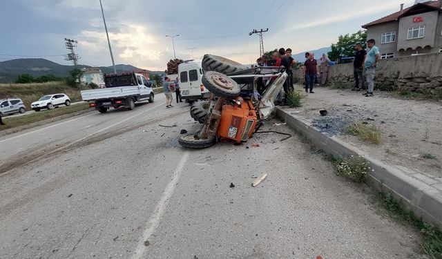 Sinop Boyabat'ta trafik kazası: 1 ölü, 1 yaralı