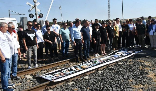 Çorlu tren kazasında hayatını kaybedenler için anma etkinliği!